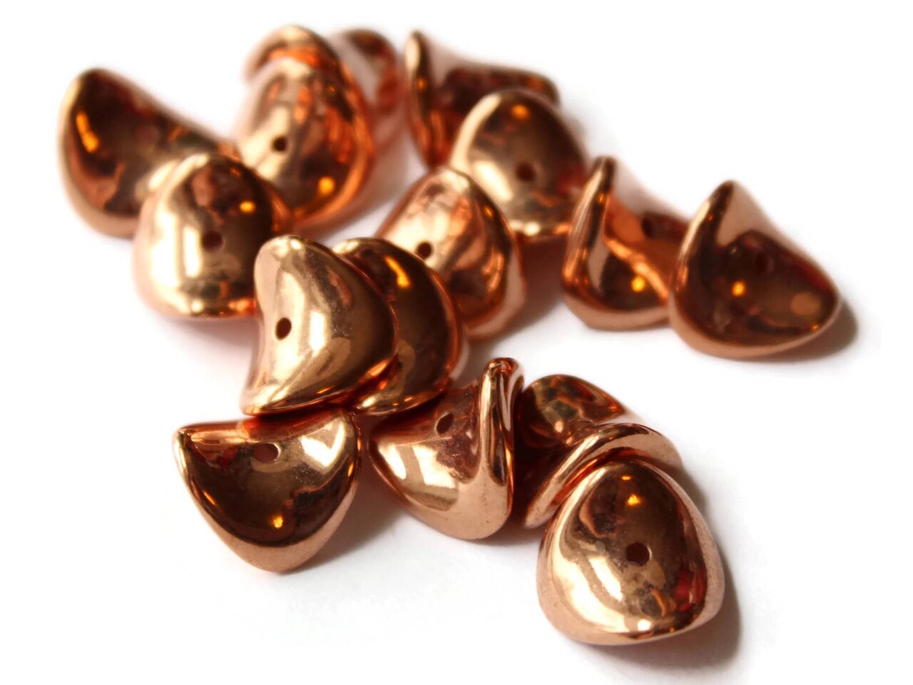 15 13mm Red Copper Saddle Beads - Vintage Copper Plated Plastic Potato Chip Beads